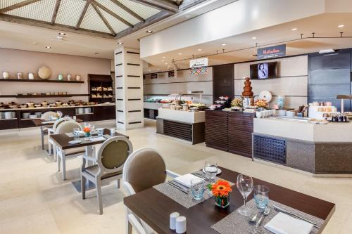 Aparthotel Novo Resort - 레스토랑