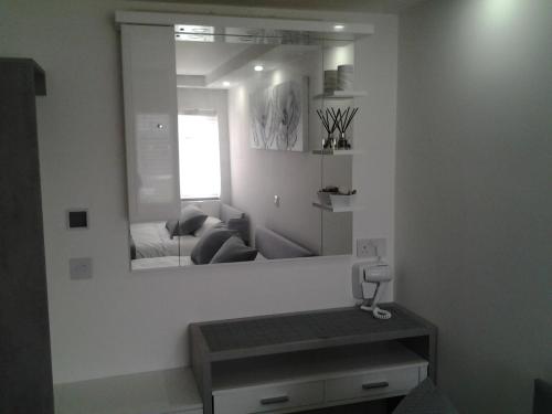 Lady Charlotte Guest rooms triple rooms