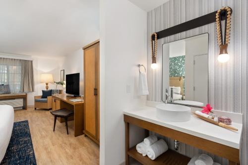Mason Beach Inn - image 6
