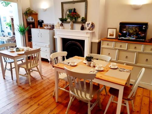 Sandsides Guest House 3