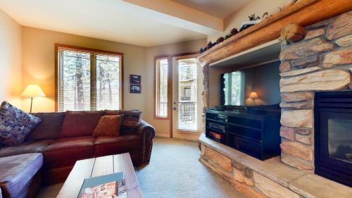 Mammoth Reservations