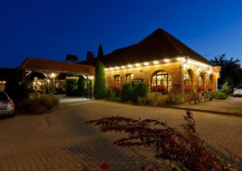 Landhotel Zur Schmiede - 출입구