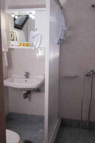 Klio Hotel - image 7