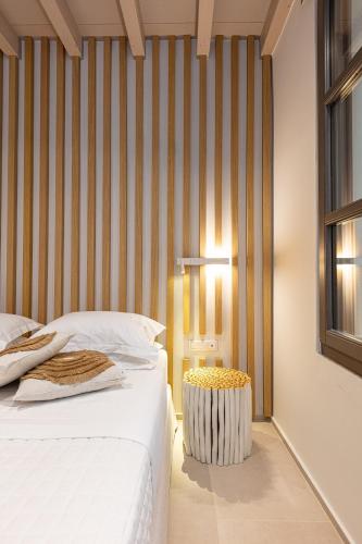 V77 Seafront Suites, Crete