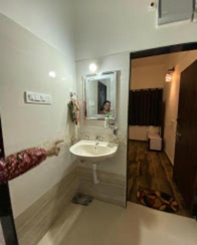 BAMAJ COTTAGE...A home away from home