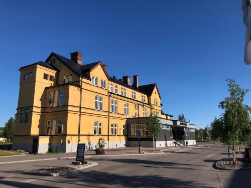 Orsa Järnvägshotell - Hotel - Orsa