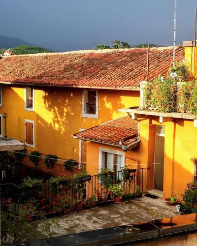 appartment & rooms SecondoPiano - image 8