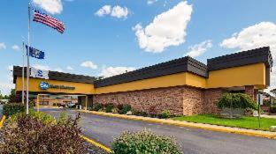 Best Western Woodhaven Inn