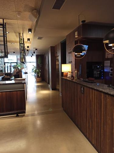 Fuajee, Hotel Spa Paris in Leon