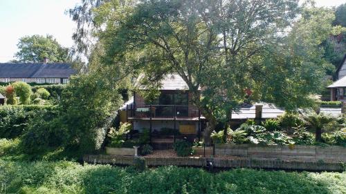 Waterfield House B&B