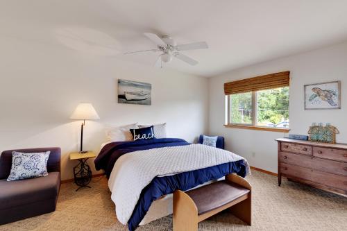 Camano Beachcomber - image 8