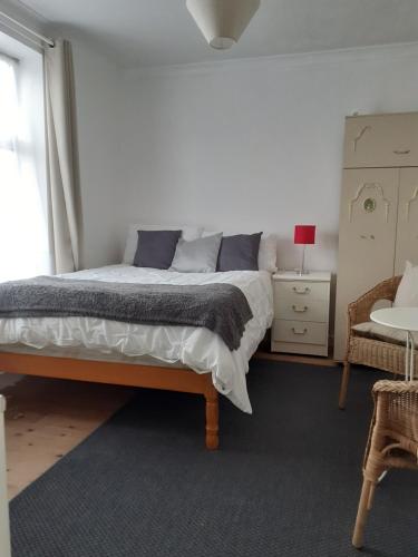 Willodean - Accommodation - Walsall