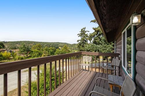 Deer Harbor Inn