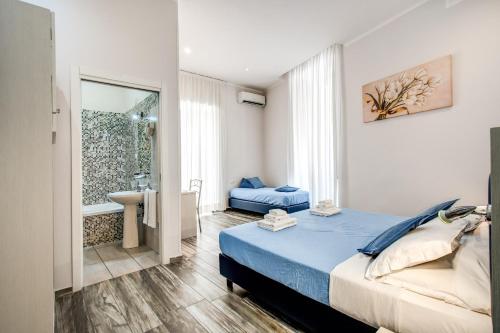 Napoli'S Gold near Chiesa di San Domenico Maggiore