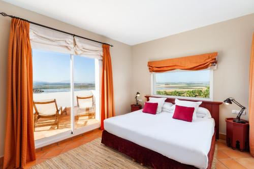 Fairplay Golf & Spa Resort Fairplay Golf & Spa Resort is a popular choice amongst travelers in Benalup Casas Viejas, whether exploring or just passing through. Featuring a satisfying list of amenities, guests will find their st
