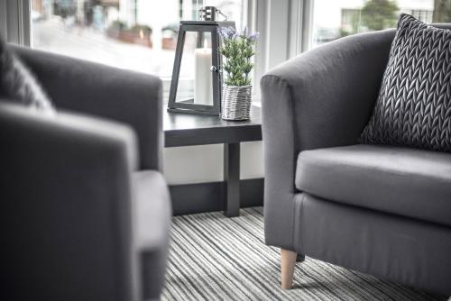 Peaky Blinders Accommodation & Bar - image 10