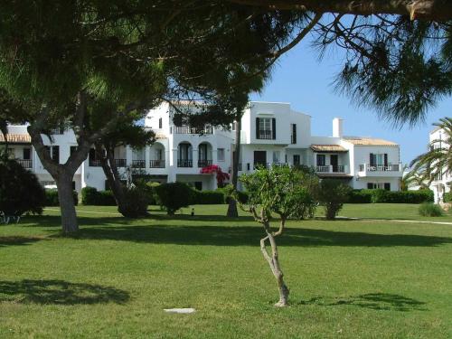 Apartamentos Parque Mar - image 12