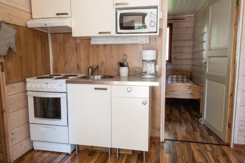 Konyha, Kultala Cottage in Kotka