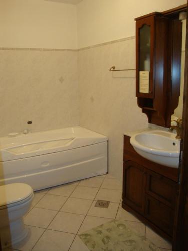 Belica Bed and Breakfast - image 7