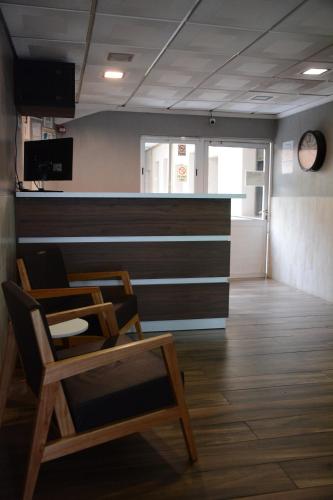 ทางเข้า, Hotel Santa Cruz in ฟลอเรส