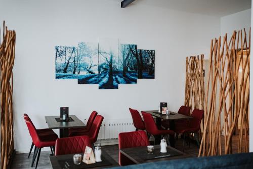 Restaurant, RobrookS Hotel Garni in Hiddenhausen