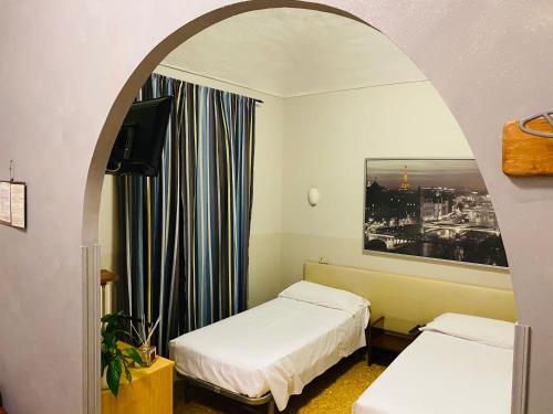 Hotel Ferrucci - image 8