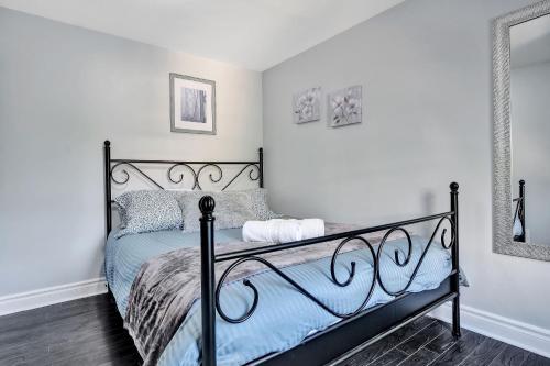 Newly Renovated - Modern 2BR With Rooftop Terrace!