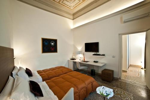 Town House Cavour - image 8