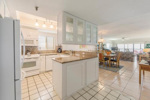 401 Arie Dam Condos - image 2