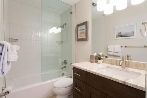 302 Crimson Condos - image 2