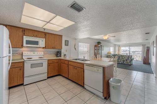204 Beach Place Condos in St Pete Beach, USA