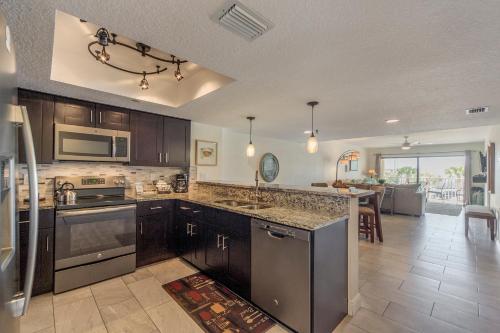102 Beach Place Condos in St Pete Beach, USA