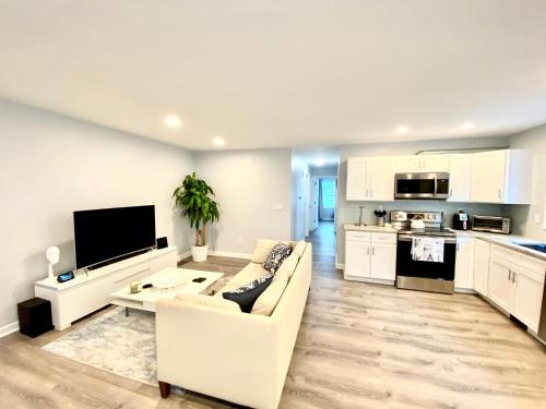 . The Longmont Luxury Condo in the heart of providence