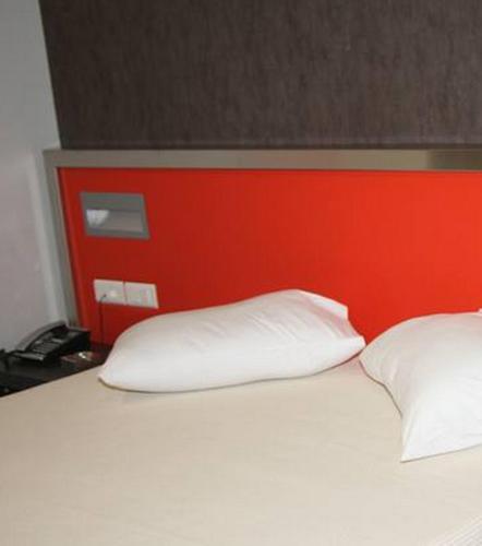 Hotel Des Roses - image 7