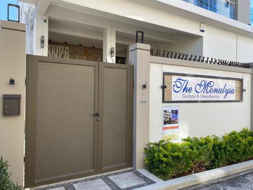 The Monalysa Suites & Residence