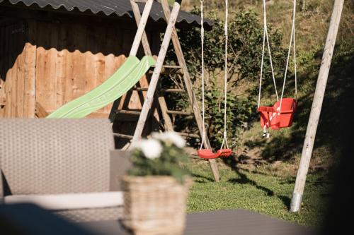 สนามเด็กเล่น, Hell Hof in อินเนนชตัดท์