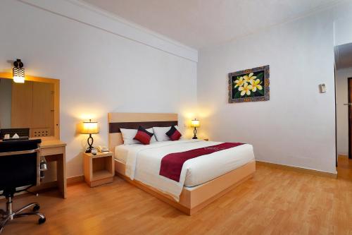 Deluxe Double or Twin Room image 2