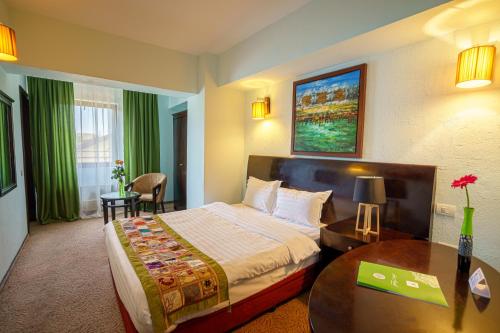 Avis Hotel By WS Group, Bukarest (Foto 11)