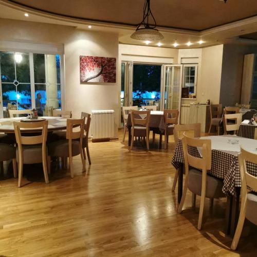 مطعم, Villa Boho Cherga in Rakovica