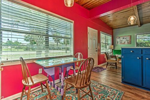 Vibrant PCB Abode with Patio Walk to the Beach - image 6