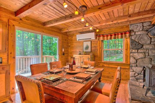 Cabin in the Woods Deck Game Room Hot Tub - image 3