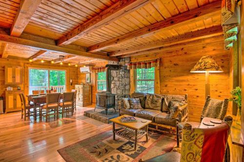 Cabin in the Woods Deck Game Room Hot Tub - image 6