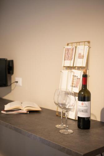 Glance in Rome - image 9