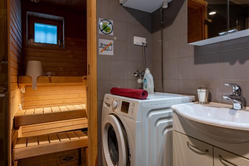 Dušas, Saimaa Life Apartments in Imatra City Center