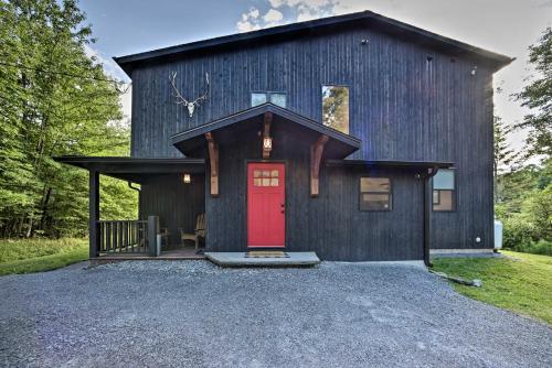 Luxury Home with Deck Explore the Catskill Mtns!