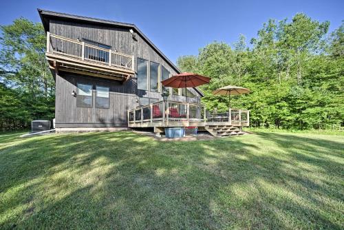 Luxury Home with Deck Explore the Catskill Mtns!