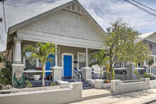 Updated Ybor City House with Fenced Yard in Tampa, USA
