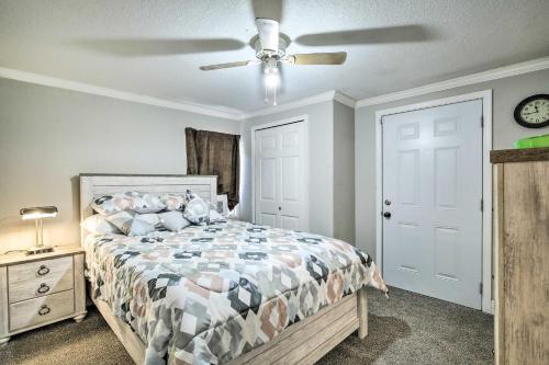 Updated Ybor City House with Fenced Yard in Tampa, USA