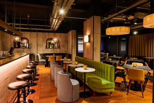 Chamberlain Hotel London