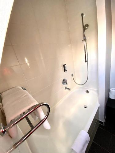 Das Nikolai Hotel – Munich, CO